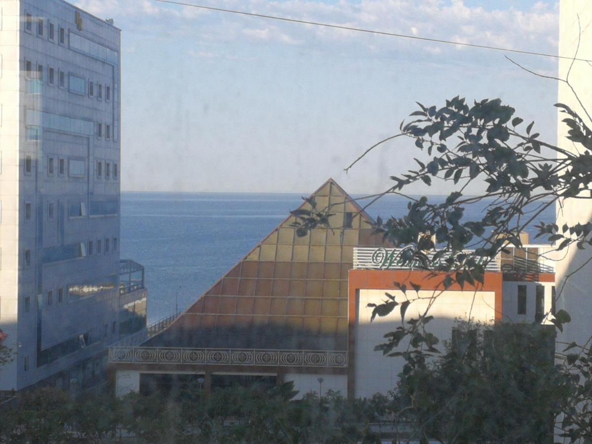 דירות אקטאו Flat at the seafront מראה חיצוני תמונה